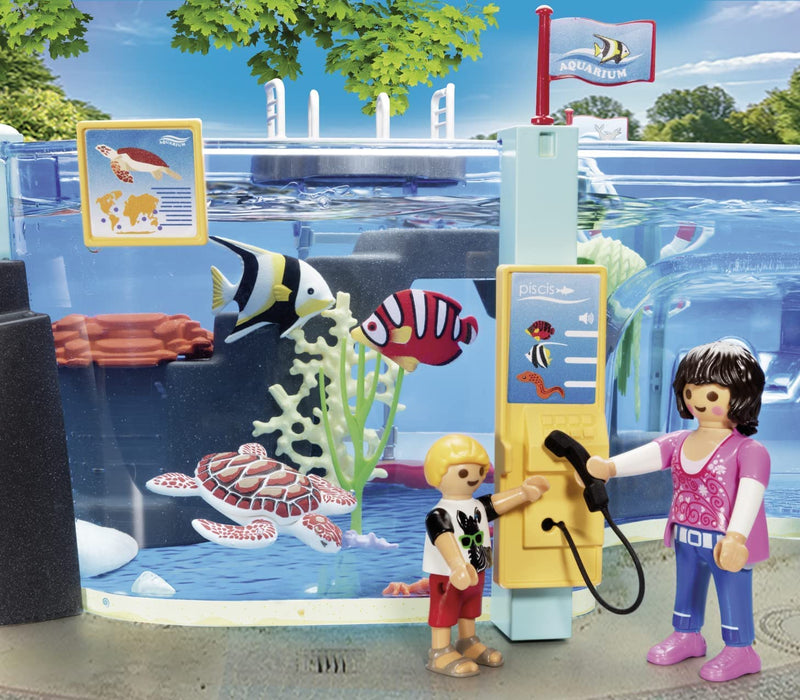 Playmobil 70537 Family Fun Day at the Aquarium & Penguin Enclosure Set