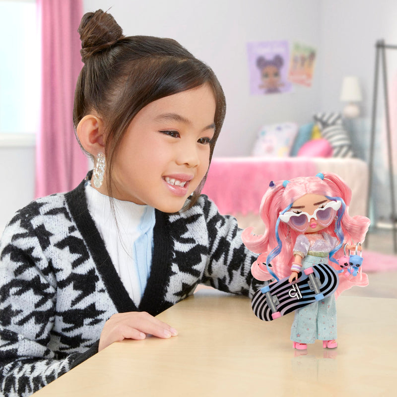 L.O.L. Surprise! Tweens Flora Moon Fashion Doll