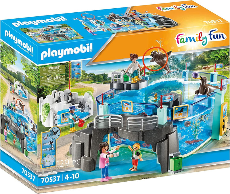 Playmobil 70537 Family Fun Day at the Aquarium & Penguin Enclosure Set