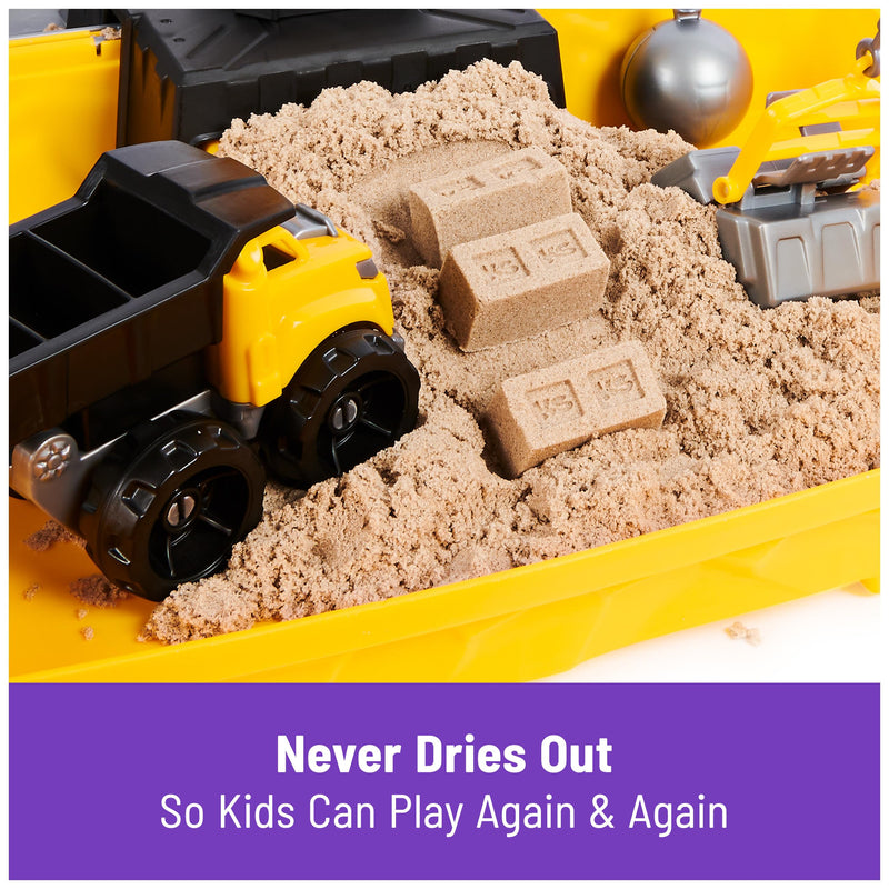 Kinetic Sand Construction Site Folding Sandbox Playset with Vehicle