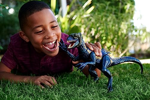 Jurassic World Track 'N Attack Indoraptor Dinosaur Figure